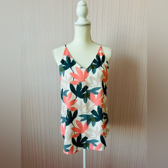 Loft sleeveless top - Picture 1 of 3